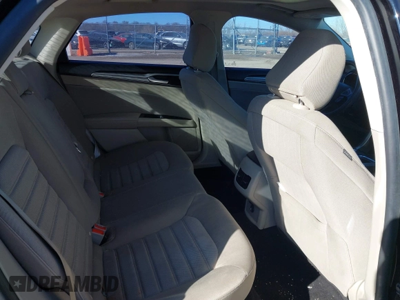 2020 Ford Fusion SE with VIN 3FA6P0LU1LR134904, listed as a IAAI auction lot 41448356 with 84,459 mi miles and . Bid and sale history available at DreamBid. Image 8.