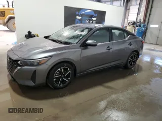 2024 Nissan Sentra SV z VIN 3N1AB8CVXRY233782, wystawiony jako Copart lot #60501435 z przebiegiem 28 629 mil mil oraz Czysty tytuł • Clean title. Historia ofert i sprzedaży dostępna na DreamBid. Obrazek 1.