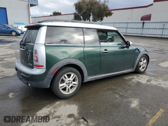 2012 MINI Clubman z VIN WMWZF3C55CT190117, wystawiony jako Copart lot #42514915 z przebiegiem 150 421 mil mil oraz Szkoda całkowita • Salvage title. Historia ofert i sprzedaży dostępna na DreamBid. Obrazek 3.