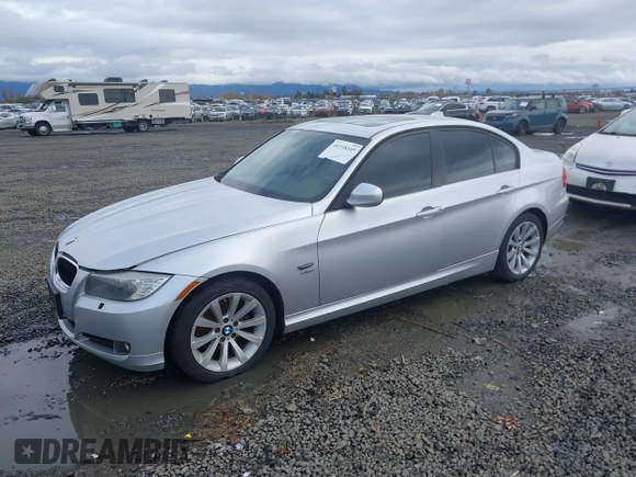 2011 BMW 3 Series 328i xDrive with VIN WBAPK5C5XBF127087, listed as a IAAI auction lot 40738105 with 141,222 mi miles and . Bid and sale history available at DreamBid. Image 17.
