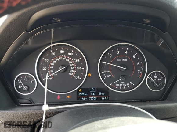 2018 BMW 3 Series 330i xDrive with VIN WBA8D9G56JNU71570, listed as a Copart auction lot 54071565 with 73,305 mi miles and Salvage title. Bid and sale history available at DreamBid. Image 9.
