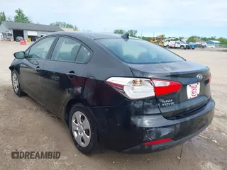 2015 Kia Forte LX z VIN KNAFX4A69F5435964, wystawiony jako IAAI lot #42276845 z przebiegiem 148 659 mil mil oraz . Historia ofert i sprzedaży dostępna na DreamBid. Obrazek 3.