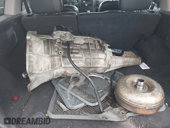 2004 Jeep Grand Cherokee Limited with VIN 1J8GX58N84C143847, listed as a IAAI auction lot 42088417 with 292,916 mi miles and . Bid and sale history available at DreamBid. Image 12.