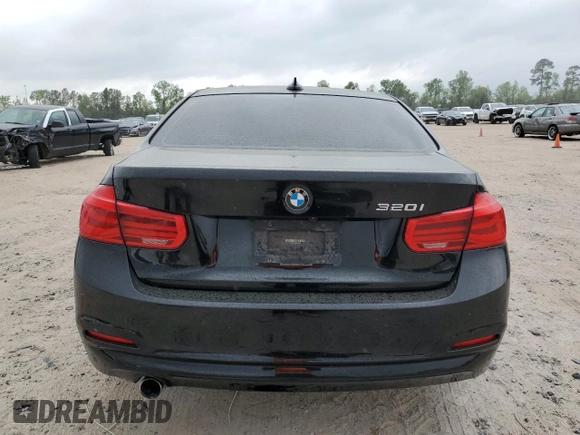 2016 BMW 3 Series 320i z VIN WBA8A9C55GK619006, wystawiony jako Copart lot #51432705 z przebiegiem 93 073 mil mil oraz Szkoda całkowita • Salvage title. Historia ofert i sprzedaży dostępna na DreamBid. Obrazek 6.