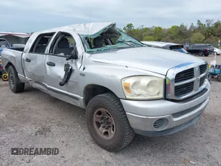 2007 Dodge 1500 SLT with VIN 3D7KS19D57G752092, listed as a IAAI auction lot 41847900 with 267,243 mi miles and . Bid and sale history available at DreamBid. Image 1.