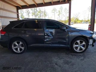 2010 Toyota Venza with VIN 4T3ZK3BB4AU025756, listed as a IAAI auction lot 41751093 with 170,477 mi miles. Bid and sale history available at carsss.com. Image 13.