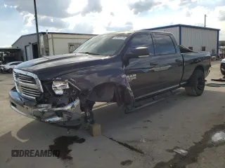 2019 Ram 1500 Big Horn z VIN 1C6RR7TT4KS695769, wystawiony jako Copart lot #43928175 z przebiegiem 85 304 mil mil oraz Szkoda całkowita • Salvage title. Historia ofert i sprzedaży dostępna na DreamBid. Obrazek 1.