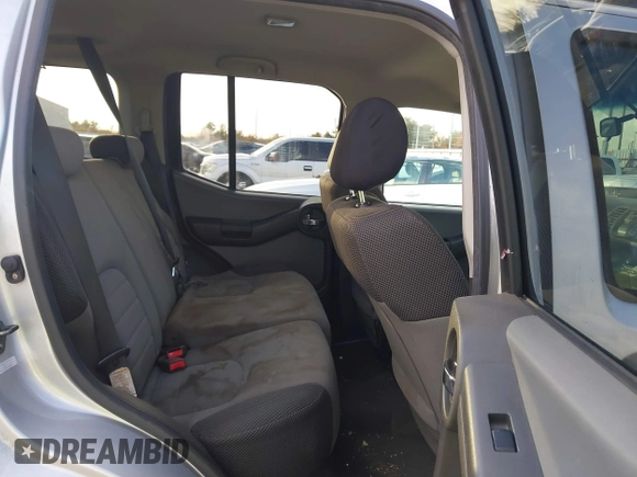 2008 Nissan Xterra S with VIN 5N1AN08U58C531343, listed as a IAAI auction lot 41074808 with 141,684 mi miles and . Bid and sale history available at DreamBid. Image 8.