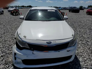 2016 Kia Optima LX z VIN 5XXGT4L33GG069924, wystawiony jako Copart lot #57426715 z przebiegiem 139 047 mil mil oraz Szkoda całkowita • Salvage title. Historia ofert i sprzedaży dostępna na DreamBid. Obrazek 5.