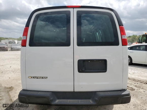 2022 Chevrolet Express Cargo Van with VIN 1GCWGAFPXN1217752, listed as a Copart auction lot 49950615 with 104,374 mi miles and Clean Title. Bid and sale history available at carsss.com. Image 6.