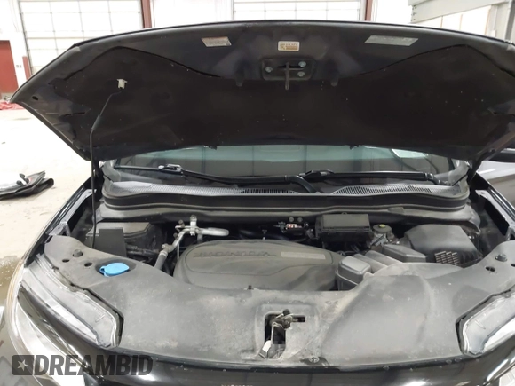 2019 Honda Passport Touring with VIN 5FNYF8H98KB007933, listed as a IAAI auction lot 41953263 with 87,614 mi miles and . Bid and sale history available at DreamBid. Image 10.