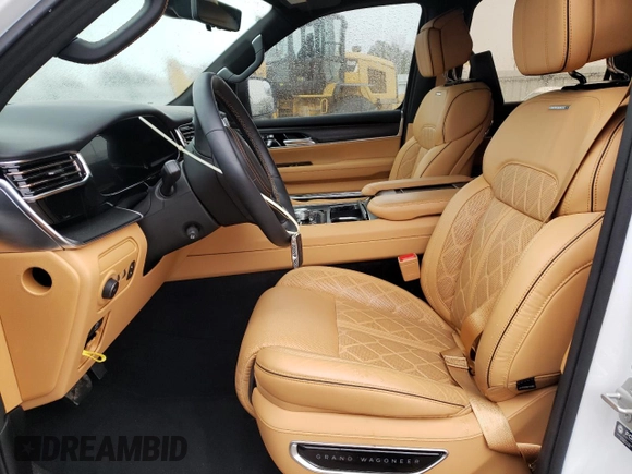 2023 Jeep Grand Wagoneer Series III with VIN 1C4SJVGP5PS570273, listed as a Copart auction lot 83839724 with 4,106 mi miles and Salvage title. Bid and sale history available at DreamBid. Image 7.