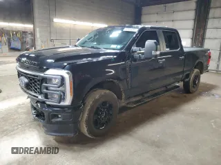 2023 Ford F-250 XL z VIN 1FT8W2BA0PEC08122, wystawiony jako Copart lot #48153285 z przebiegiem 18 904 mil mil oraz Szkoda całkowita • Salvage title. Historia ofert i sprzedaży dostępna na DreamBid. Obrazek 1.