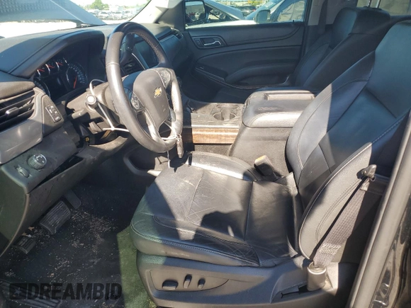2018 Chevrolet Tahoe LT z VIN 1GNSCBKC5JR341076, wystawiony jako Copart lot #57123295 z przebiegiem 134 055 mil mil oraz Szkoda całkowita • Salvage title. Historia ofert i sprzedaży dostępna na DreamBid. Obrazek 7.