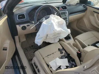 2009 Volkswagen Eos Komfort с VIN WVWAA71F79V016077, выставлен на аукционе Copart как лот 88357585 с пробегом 198 922 миль миль и Списание • Salvage title. История ставок и продаж доступна на DreamBid. Изображение 8.