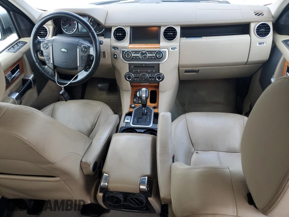 2011 Land Rover LR4 Lux z VIN SALAK2D49BA559320, wystawiony jako Copart lot #65981695 z przebiegiem 127 621 mil mil oraz Czysty tytuł • Clean title. Historia ofert i sprzedaży dostępna na DreamBid. Obrazek 8.