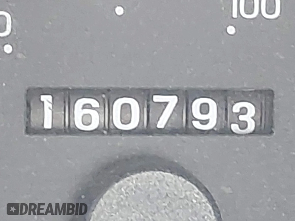 2000 Ford Excursion Limited z VIN 1FMNU42SXYED84573, wystawiony jako IAAI lot #41993833 z przebiegiem 160 793 mil mil oraz . Historia ofert i sprzedaży dostępna na DreamBid. Obrazek 15.
