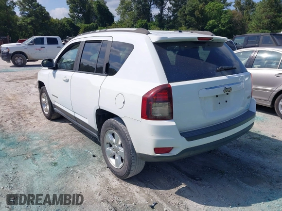 2016 Jeep Compass Latitude with VIN 1C4NJCEB3GD655531, listed as a IAAI auction lot 40418301 with 159,670 mi miles. Bid and sale history available at carsss.com. Image 3.