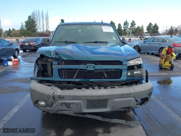2006 Chevrolet Avalanche Z71 with VIN 3GNEK12Z36G131825, listed as a IAAI auction lot 41095431 with 349,879 mi miles. Bid and sale history available at carsss.com. Image 12.