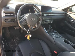 2022 Toyota GR Supra 3.0 with VIN WZ1DB0C09NW053020, listed as a Copart auction lot 81173134 with 0 mi miles and Salvage Title. Bid and sale history available at carsss.com. Image 8.