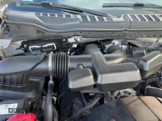 2019 Ford F-250 XL z VIN 1FT7W2B66KED92871, wystawiony jako Copart lot #71561745 z przebiegiem 276 311 mil mil oraz Czysty tytuł • Clean title. Historia ofert i sprzedaży dostępna na DreamBid. Obrazek 11.