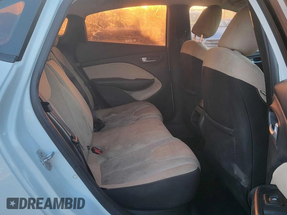 2015 Dodge Dart SXT with VIN 1C3CDFBB5FD405893, listed as a Copart auction lot 49360985 with 91,911 mi miles and Clean Title. Bid and sale history available at DreamBid. Image 6.