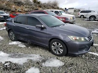 2015 Honda Accord Sedan LX with VIN 1HGCR2F30FA142952, listed as a Copart auction lot 51128945 with 161,635 mi miles and Salvage Title. Bid and sale history available at carsss.com. Image 4.