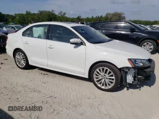 2016 Volkswagen Jetta SEL with VIN 3VWL07AJ3GM340907, listed as a Copart auction lot 52879225 with 33,394 mi miles and Salvage title. Bid and sale history available at DreamBid. Image 4.