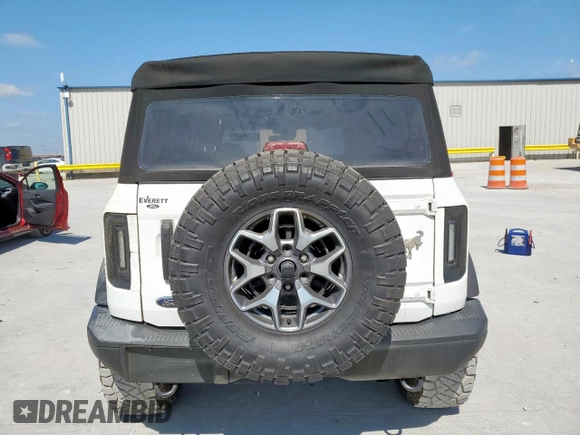 2024 Ford Bronco Badlands with VIN 1FMEE9BP3RLA25956, listed as a Copart auction lot 62846675 with 2,740 mi miles and Salvage title. Bid and sale history available at DreamBid. Image 6.