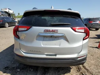 2022 GMC Terrain SLE z VIN 3GKALMEV1NL209768, wystawiony jako Copart lot #52562965 z przebiegiem 60 716 mil mil oraz Szkoda całkowita • Salvage title. Historia ofert i sprzedaży dostępna na DreamBid. Obrazek 6.
