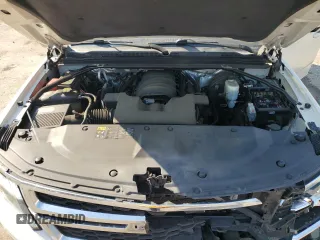 2015 Chevrolet Tahoe LT z VIN 1GNSKBKCXFR706085, wystawiony jako Copart lot #46638585 z przebiegiem 179 485 mil mil oraz Szkoda całkowita • Salvage title. Historia ofert i sprzedaży dostępna na DreamBid. Obrazek 12.