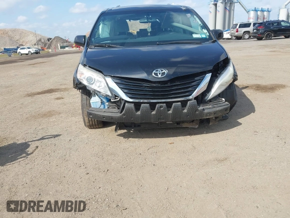 2016 Toyota Sienna LE AAS with VIN 5TDKK3DC8GS739715, listed as a IAAI auction lot 42015201 with 68,417 mi miles. Bid and sale history available at carsss.com. Image 19.
