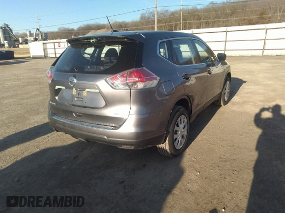 2016 Nissan Rogue SV with VIN KNMAT2MV8GP666196, listed as a IAAI auction lot 41762181 with 50,251 mi miles and . Bid and sale history available at carsss.com. Image 4.