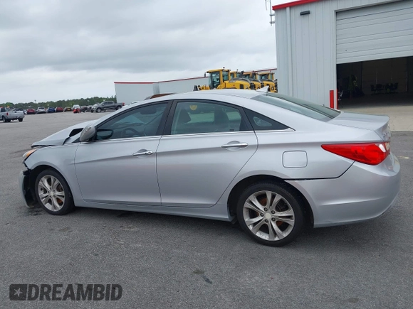2011 Hyundai Sonata SE with VIN 5NPEC4AC9BH230381, listed as a IAAI auction lot 41781969 with 161,916 mi miles. Bid and sale history available at carsss.com. Image 15.