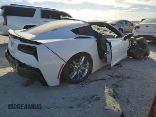 2019 Chevrolet Corvette 2LT with VIN 1G1YD2D73K5103244, listed as a Copart auction lot 82035214 with 0 mi miles and Non Repairable. Bid and sale history available at carsss.com. Image 3.