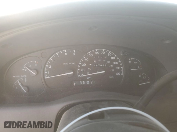 2003 Ford Ranger XL Fleet with VIN 1FTZR11E03TA35573, listed as a Copart auction lot 74200004 with 167,952 mi miles and Salvage Title. Bid and sale history available at carsss.com. Image 9.