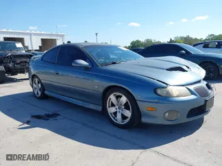 2006 Pontiac GTO with VIN 6G2VX12U66L811744, listed as a IAAI auction lot 41988486 with 81,893 mi miles. Bid and sale history available at carsss.com. Image 13.