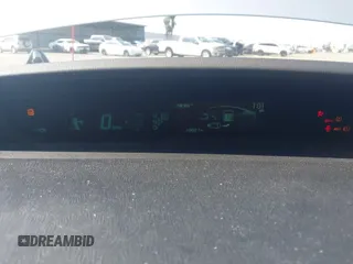 2015 Toyota Prius Four z VIN JTDKN3DU8F0484985, wystawiony jako IAAI lot #41871416 z przebiegiem 330 021 mil mil oraz . Historia ofert i sprzedaży dostępna na DreamBid. Obrazek 7.