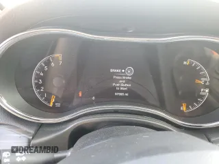 2020 Jeep Grand Cherokee Altitude z VIN 1C4RJFAG2LC257778, wystawiony jako Copart lot #53754825 z przebiegiem 97 595 mil mil oraz Szkoda całkowita • Salvage title. Historia ofert i sprzedaży dostępna na DreamBid. Obrazek 9.