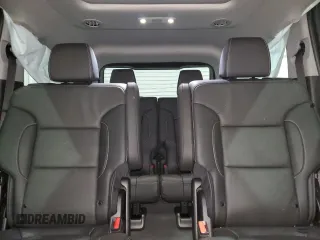 2023 GMC Acadia SLT with VIN 1GKKNULS3PZ259333, listed as a Copart auction lot 44587145 with 9,240 mi miles and Salvage Title. Bid and sale history available at DreamBid. Image 10.