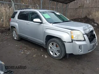 2011 GMC Terrain SLT-1 with VIN 2CTFLUE58B6331811, listed as a IAAI auction lot 41481352 with 133,283 mi miles and . Bid and sale history available at carsss.com. Image 1.