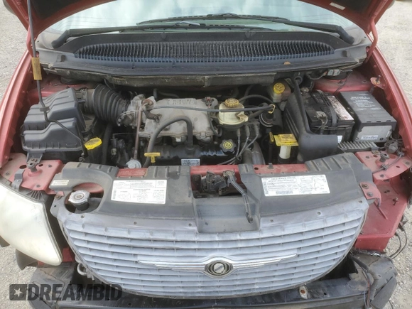 2001 Chrysler Town & Country Limited with VIN 2C8GP64L11R146074, listed as a Copart auction lot 48790415 with 137,999 mi miles and Salvage Title. Bid and sale history available at carsss.com. Image 12.