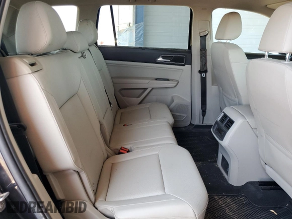 2019 Volkswagen Atlas SE с VIN 1V2LR2CAXKC514103, выставлен на аукционе Copart как лот 62536415 с пробегом 56 586 миль миль и Списание • Salvage title. История ставок и продаж доступна на DreamBid. Изображение 10.