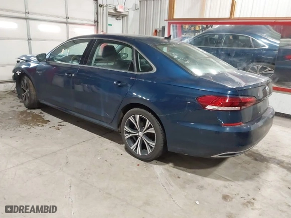 2020 Volkswagen Passat 2.0T SEL with VIN 1VWCA7A34LC025625, listed as a IAAI auction lot 41530621 with 52,219 mi miles. Bid and sale history available at carsss.com. Image 3.