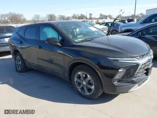 2025 Chevrolet Blazer LT with VIN 3GNKBCR49SS153327, listed as a IAAI auction lot 41729900 with 6,259 mi miles. Bid and sale history available at carsss.com. Image 1.