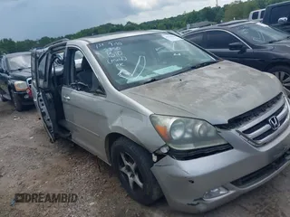 2007 Honda Odyssey Touring with VIN 5FNRL38807B003745, listed as a IAAI auction lot 42702850 with 271,463 mi miles and . Bid and sale history available at DreamBid. Image 1.