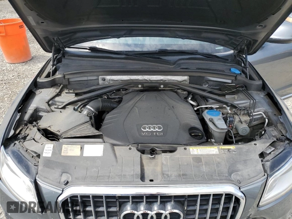 2015 Audi Q5 Premium Plus with VIN WA1CMAFP2FA032411, listed as a Copart auction lot 60981165 with 123,270 mi miles and Salvage title. Bid and sale history available at DreamBid. Image 12.