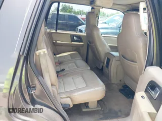 2006 Ford Expedition Eddie Bauer with VIN 1FMFU17586LA38360, listed as a IAAI auction lot 42434043 with 284,372 mi miles and . Bid and sale history available at DreamBid. Image 8.