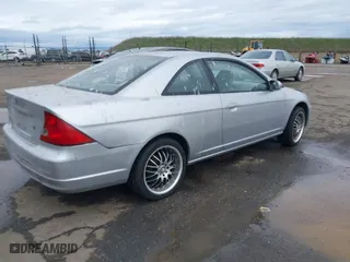 2001 Honda Civic EX with VIN 1HGEM229X1L115109, listed as a IAAI auction lot 41496363 with 227,728 mi miles. Bid and sale history available at carsss.com. Image 4.