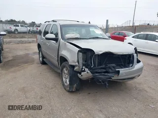 2009 GMC Yukon SLT 4SB with VIN 1GKFK33069R240779, listed as a IAAI auction lot 41639862 with 182,709 mi miles and . Bid and sale history available at DreamBid. Image 1.